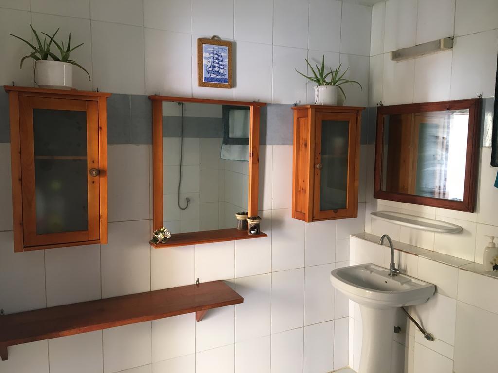 Chez Eric Hotel Goree Bagian luar foto