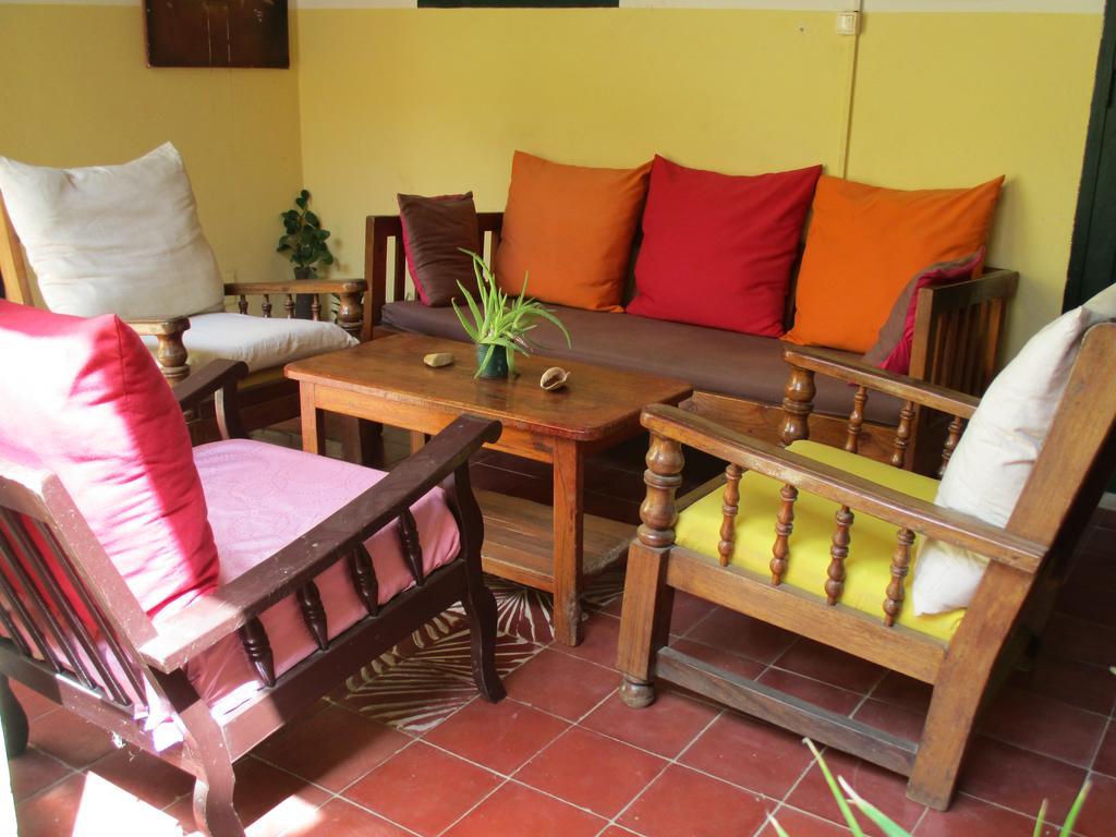 Chez Eric Hotel Goree Bagian luar foto